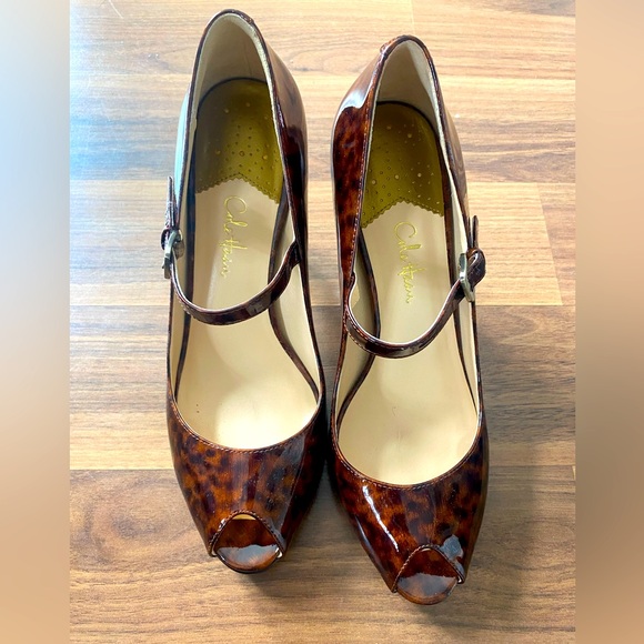 Cole Haan tortoise patent leather heels with box, size 7.5 - Picture 1 of 6